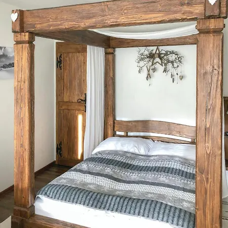 شقة Two-bedroom In *
