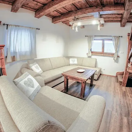 شقة Two-bedroom In *